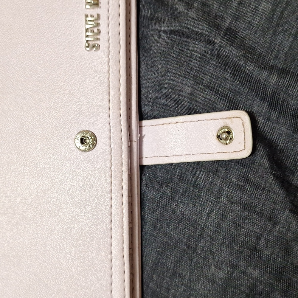 Steve Madden Women's Wallet - Picture 4 of 7